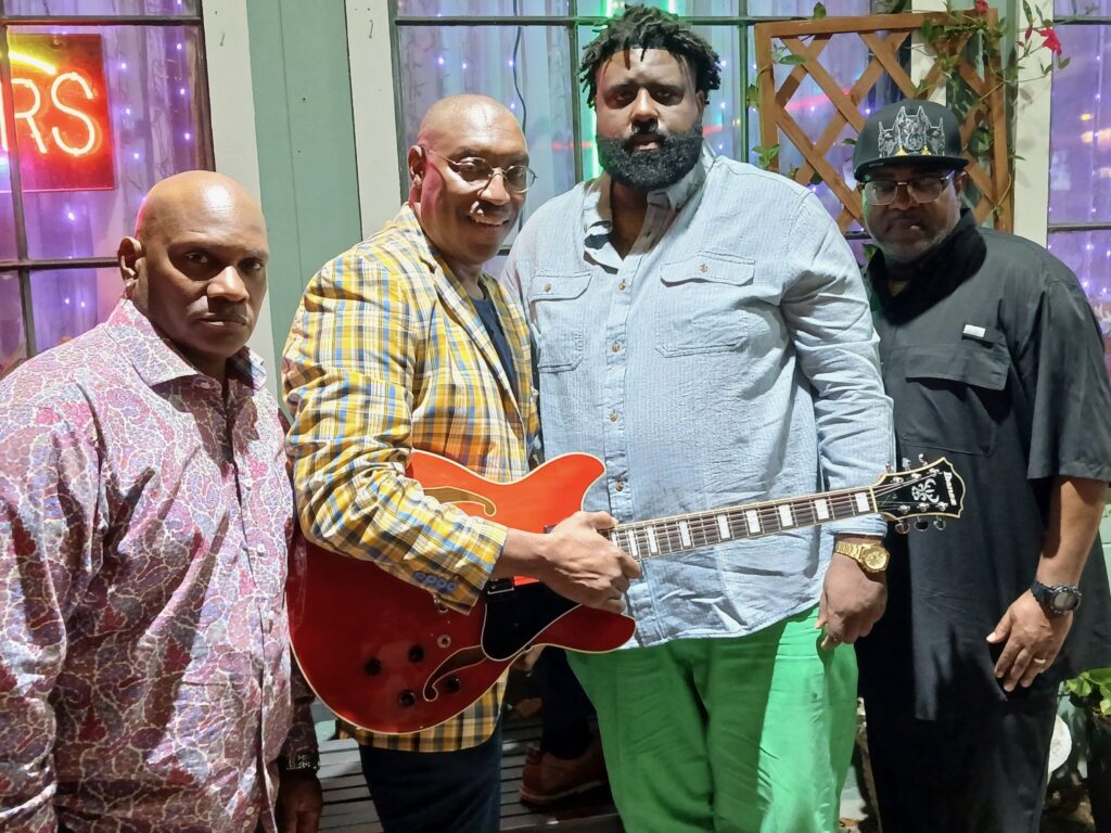 Resized_20251016_195029